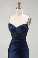 Laden Sie das Bild in den Galerie-Viewer, Goldenes Meerjungfrau Spaghettiträger Korsett Plissee Langes Ballkleid mit Schlitz