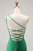 Laden Sie das Bild in den Galerie-Viewer, Dunkelgrünes Einschultriges Meerjungfrauen Perlen Abendkleid mit Schlitz