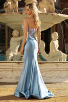 Laden Sie das Bild in den Galerie-Viewer, Graublaues Herzausschnitt Mermaid Korsett Perlen Besetztes Langes Ballkleid mit Schlitz