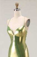 Laden Sie das Bild in den Galerie-Viewer, Gold Metallic Langes Meerjungfrauen Gestuftes Ballkleid mit Schnürung und Schlitz