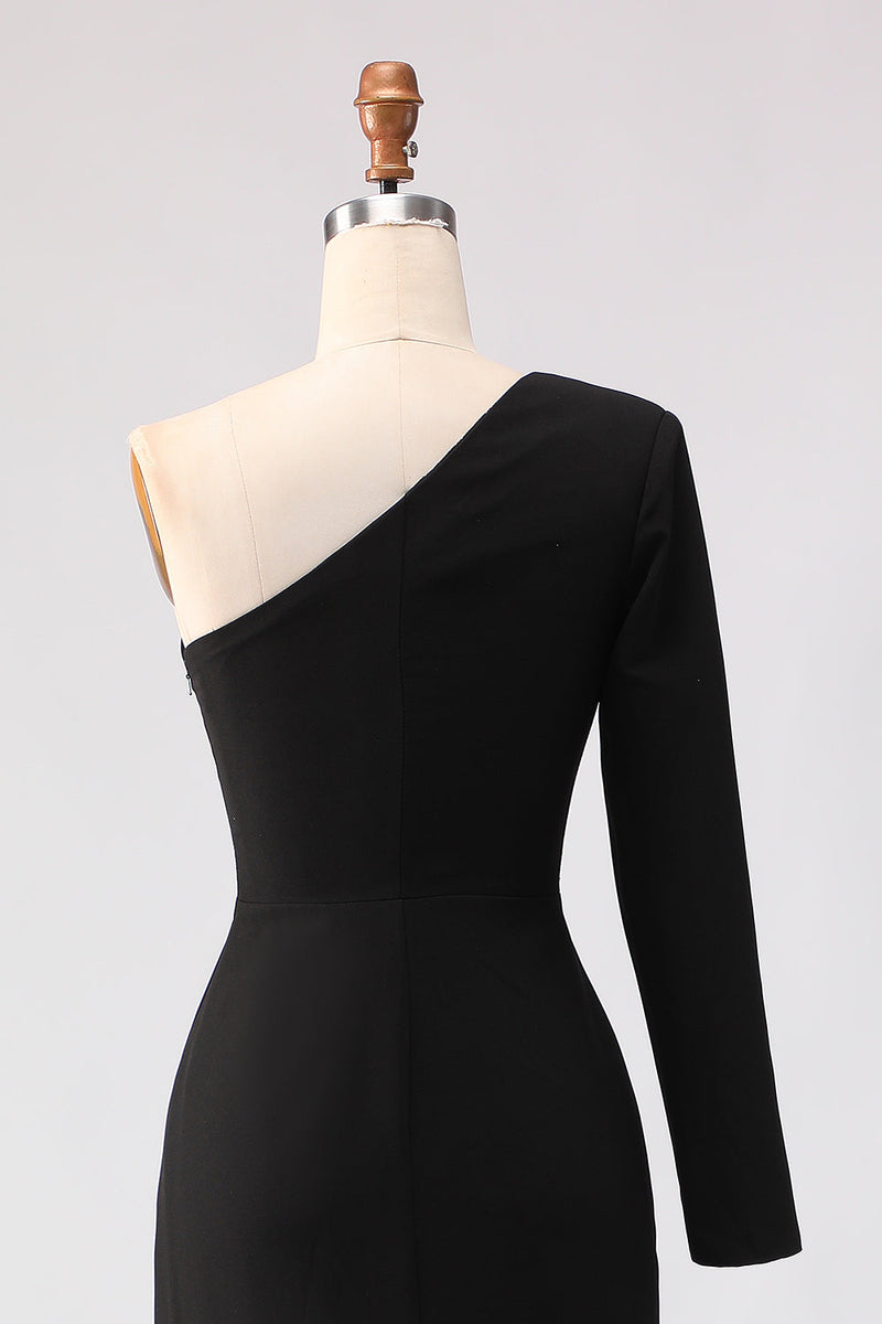 Laden Sie das Bild in den Galerie-Viewer, Schwarzes Einschulteriges Meerjungfrauen Satin Kleid der Mutter der Braut mit Schlitz