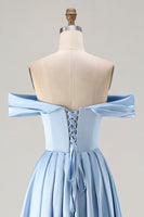 Laden Sie das Bild in den Galerie-Viewer, Blaues A-Linie Schulterfreies Satin Langes Brautjungfernkleid mit Schlitz