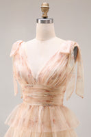 Laden Sie das Bild in den Galerie-Viewer, Grünes A-Linie Gestuftes Rüschen Langes Ballkleid mit Schlitz