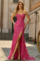 Laden Sie das Bild in den Galerie-Viewer, Fuchsia Meerjungfrauen Trägerloses 3D-Blumen Pailletten Langes Ballkleid mit Schlitz