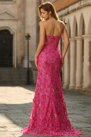 Laden Sie das Bild in den Galerie-Viewer, Fuchsia Meerjungfrauen Trägerloses 3D-Blumen Pailletten Langes Ballkleid mit Schlitz