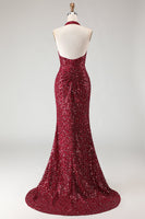 Laden Sie das Bild in den Galerie-Viewer, Glitzerndes Burgundergrünes Meerjungfrauen Neckholder Pailletten Langes Ballkleid mit Schlitz