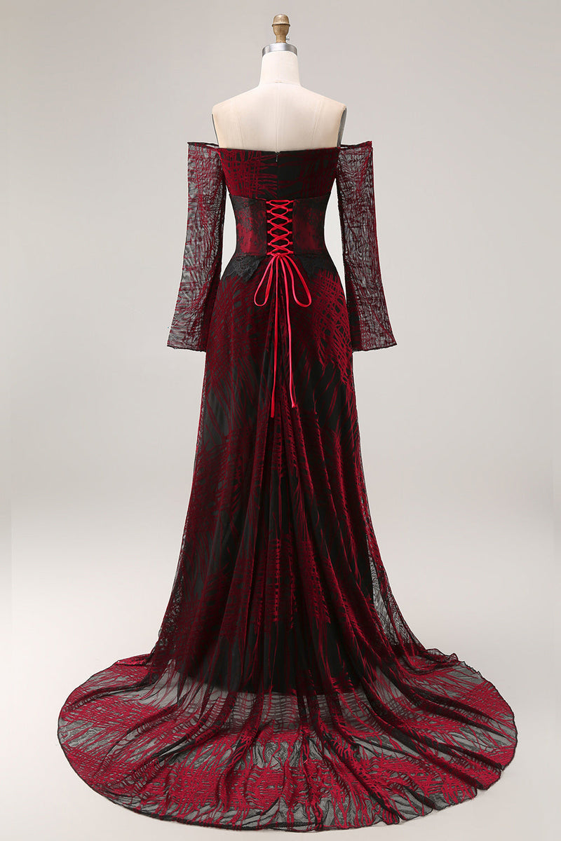 Laden Sie das Bild in den Galerie-Viewer, Schwarzrotes Schulterfreies Bedrucktes A-Linie Ballkleid mit langen Ärmeln