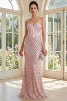 Laden Sie das Bild in den Galerie-Viewer, Blush Meerjungfrauen Herzausschnitt Korsett Pailletten Langes Ballkleid mit Perlenbestickung
