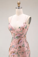 Laden Sie das Bild in den Galerie-Viewer, Blush Blumen Spaghettiträger Scheide Langes Abschlussballkleid mit Pailletten
