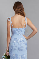 Laden Sie das Bild in den Galerie-Viewer, Hellblaues Spaghetti-Träger Meerjungfrauen-Maxikleid mit floraler Stickerei