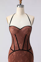 Laden Sie das Bild in den Galerie-Viewer, Neckholder Meerjungfrauen Braunes Langes Ballkleid mit Spitze