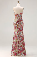 Laden Sie das Bild in den Galerie-Viewer, Glitzerndes Fuchsia Meerjungfrauen Herzausschnitt Pailletten Blumen Langes Ballkleid mit Schlitz