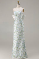 Laden Sie das Bild in den Galerie-Viewer, Blaue Weiße Blume Trägerloses Satin Langes Brautjungfernkleid mit Rückenschleife