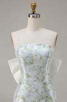 Laden Sie das Bild in den Galerie-Viewer, Blaue Weiße Blume Trägerloses Satin Langes Brautjungfernkleid mit Rückenschleife