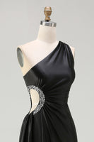 Laden Sie das Bild in den Galerie-Viewer, Schwarzes Langes Ballkleid mit einer Schulter und Schlitz