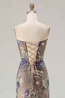 Laden Sie das Bild in den Galerie-Viewer, Glitzerndes Meerjungfrauen Trägerloses Korsett Pailletten Rosa Langes Ballkleid mit Schlitz