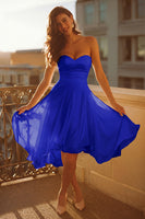 Laden Sie das Bild in den Galerie-Viewer, Weißes Trägerloses A Linie Mini Standesamtkleid