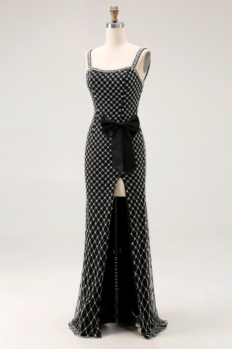 Laden Sie das Bild in den Galerie-Viewer, Schwarzes Perlenbesetztes Meerjungfrau Spaghettiträger Strass Seitenschleife Langes Ballkleid mit Schlitz