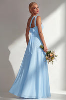 Laden Sie das Bild in den Galerie-Viewer, Zitronensorbet A-Linie Chiffon Wandelbares Langes Brautjungfernkleid mit Schlitz