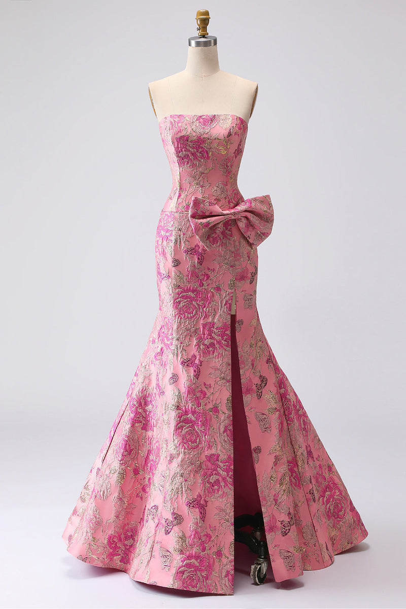 Laden Sie das Bild in den Galerie-Viewer, Fuchsia Meerjungfrauen Schleife Trägerloses Jacquard Langes Ballkleid mit Schlitz