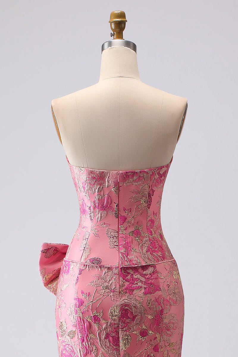 Laden Sie das Bild in den Galerie-Viewer, Fuchsia Meerjungfrauen Schleife Trägerloses Jacquard Langes Ballkleid mit Schlitz