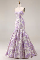 Laden Sie das Bild in den Galerie-Viewer, Trägerloses Meerjungfrauen Lila Jacquard Satin Brokat Langes Blumen Ballkleid