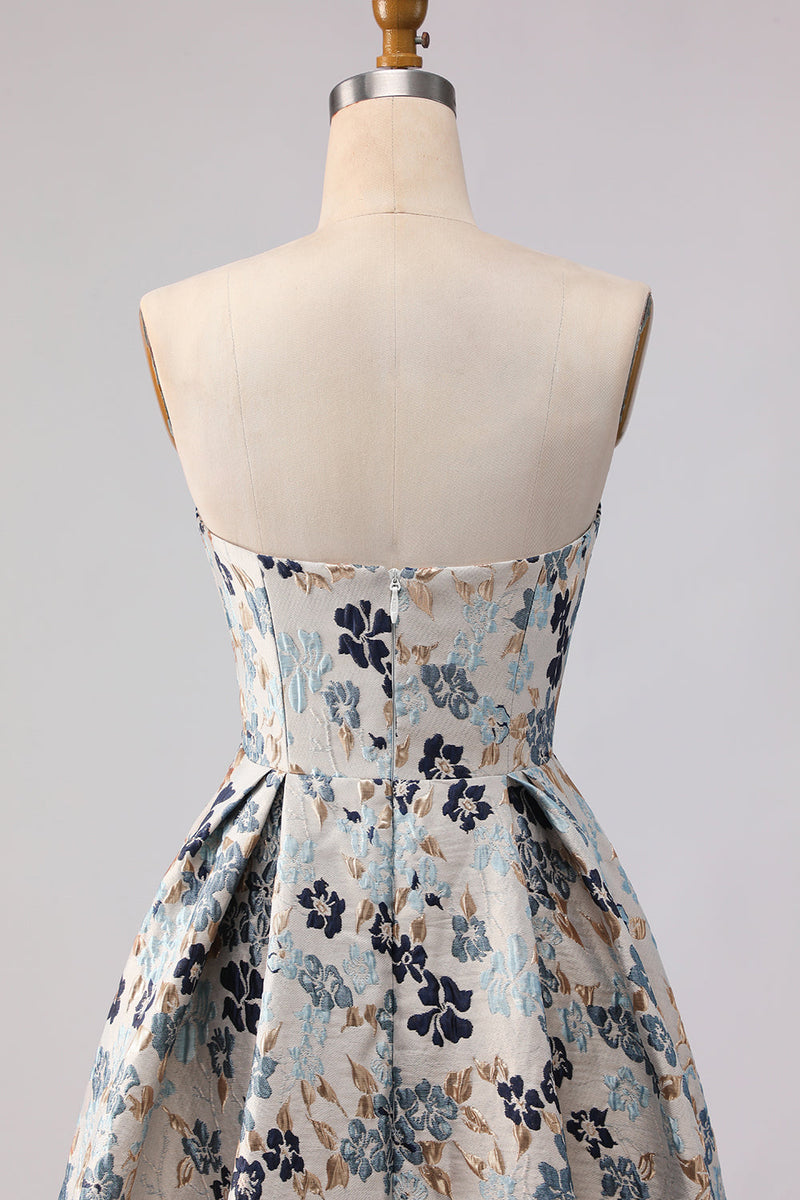 Laden Sie das Bild in den Galerie-Viewer, Blaues Blumen Trägerloses Langes Ballkleid mit Druck und Schlitz