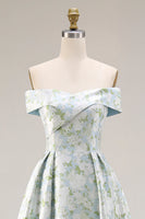 Laden Sie das Bild in den Galerie-Viewer, Schulterfreies Blau-weißes Blumen Bedrucktes Satin Langes Ballkleid mit Schlitz