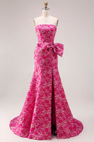 Laden Sie das Bild in den Galerie-Viewer, Trägerloses Fuchsia Blumen Meerjungfrauen Langes Ballkleid mit Schlitz und Schleife