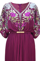 Laden Sie das Bild in den Galerie-Viewer, Schwarze Pailletten Plissiertes V-Ausschnitt Kleid aus den 1920er Jahren mit Gürtel