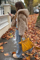 Laden Sie das Bild in den Galerie-Viewer, Khaki Kapuzenjacke mit Kunstpelz Kurzer Frauenmantel