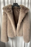 Laden Sie das Bild in den Galerie-Viewer, Khaki Kapuzenjacke mit Kunstpelz Kurzer Frauenmantel
