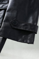 Laden Sie das Bild in den Galerie-Viewer, Schwarzer Leder Trenchcoat mit Revers und Gürtel