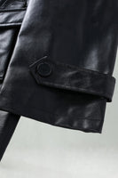 Laden Sie das Bild in den Galerie-Viewer, Schwarzer Leder Trenchcoat mit Revers und Gürtel