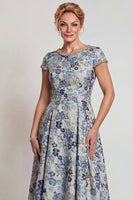 Laden Sie das Bild in den Galerie-Viewer, Graublaues Blumen Rundhals A-Linie Langes Mutter der Braut Kleid mit Ärmel