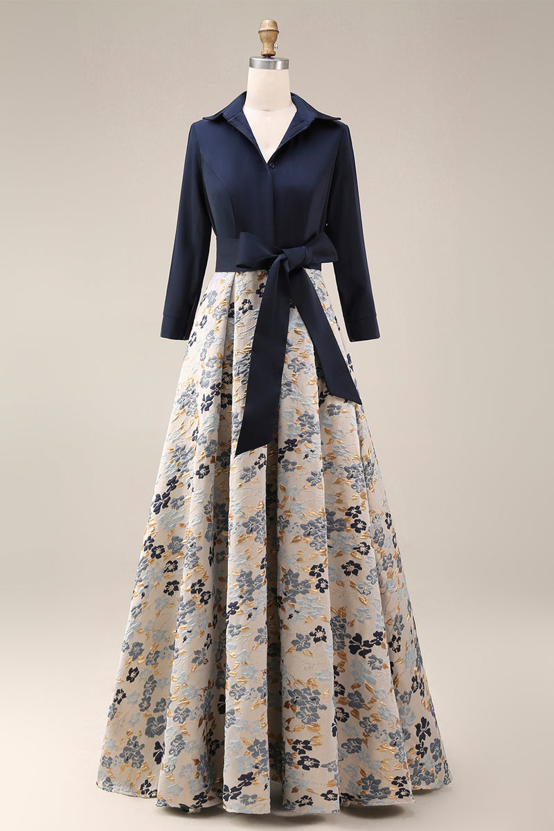 Laden Sie das Bild in den Galerie-Viewer, Marineblaues Jacquard 3/4 Ärmel A-Linie Langes Mutter der Braut Kleid mit Bowknoten