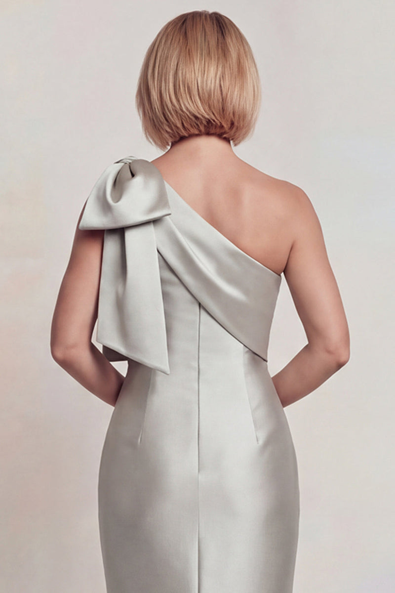 Laden Sie das Bild in den Galerie-Viewer, Graues Satin Einschulter Meerjungfrau Mutter der Braut Kleid mit Bowknoten