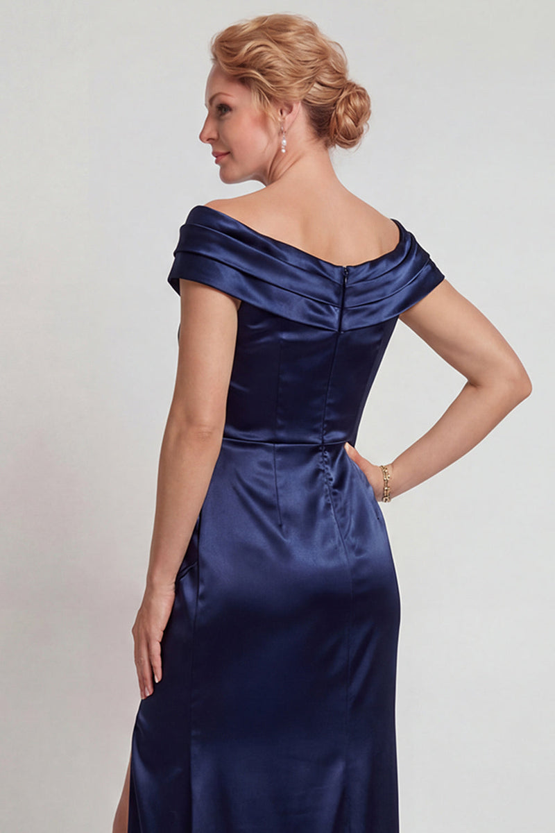 Laden Sie das Bild in den Galerie-Viewer, Marineblaues Satin Schulterfreies Mutter der Braut Kleid mit Schlitz