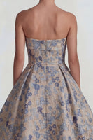 Laden Sie das Bild in den Galerie-Viewer, Graublaues Jacquard Trägerloses A-Linie Midi Kleid mit Reißverschluss hinten
