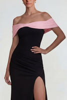 Laden Sie das Bild in den Galerie-Viewer, Schwarzes Rosa Schulterfreies Langes Festkleid mit Schlitz