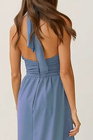 Laden Sie das Bild in den Galerie-Viewer, Staubiges Blaues Neckholder A-Linie Langes Brautjungfernkleid