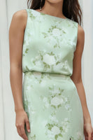 Laden Sie das Bild in den Galerie-Viewer, Salbei Blumen Bateau Hals Sheide Langes Brautjungfernkleid mit Schlitz