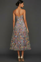 Laden Sie das Bild in den Galerie-Viewer, Mauve Blumen Herzausschnitt A-Linie Besticktes Abschlussballkleid