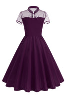 Laden Sie das Bild in den Galerie-Viewer, Schwarzes Halsausschnitt A-Linien Kleid der 1950er Jahre mit Punkten