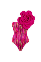 Laden Sie das Bild in den Galerie-Viewer, Eine Schulter Fuchsia 3D-Blumen Badeanzug in Zwei Teilen mit Strandkleid
