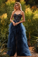 Laden Sie das Bild in den Galerie-Viewer, Marineblaues Spaghettiträger A-Linie Langes Tüll Abschlussballkleid