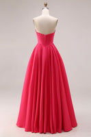 Laden Sie das Bild in den Galerie-Viewer, Bonbonrosa A-Linie Sweetheart Korsett, gerafftes langes Abschlussballkleid mit Perlen