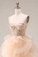 Laden Sie das Bild in den Galerie-Viewer, Champagner Trägerloses Organza A-Linie Langes Ballkleid mit Rüschen