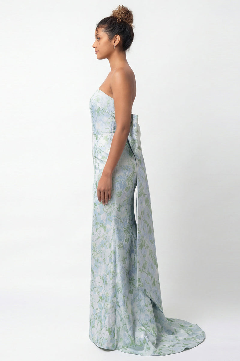 Laden Sie das Bild in den Galerie-Viewer, Weißblaues Blumiges Trägerloses Bedrucktes Meerjungfrauen Langes Brautjungfernkleid mit Schleife