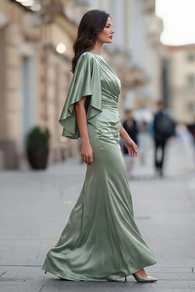 Laden Sie das Bild in den Galerie-Viewer, Salbeigrünes Satin Gerafftes Mutter der Braut Kleid mit halben Ärmeln